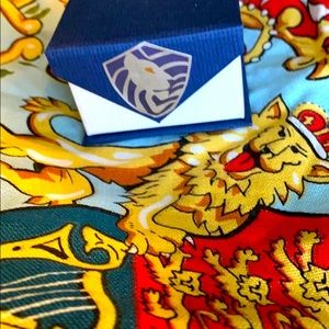 Meet your Posher, Christian